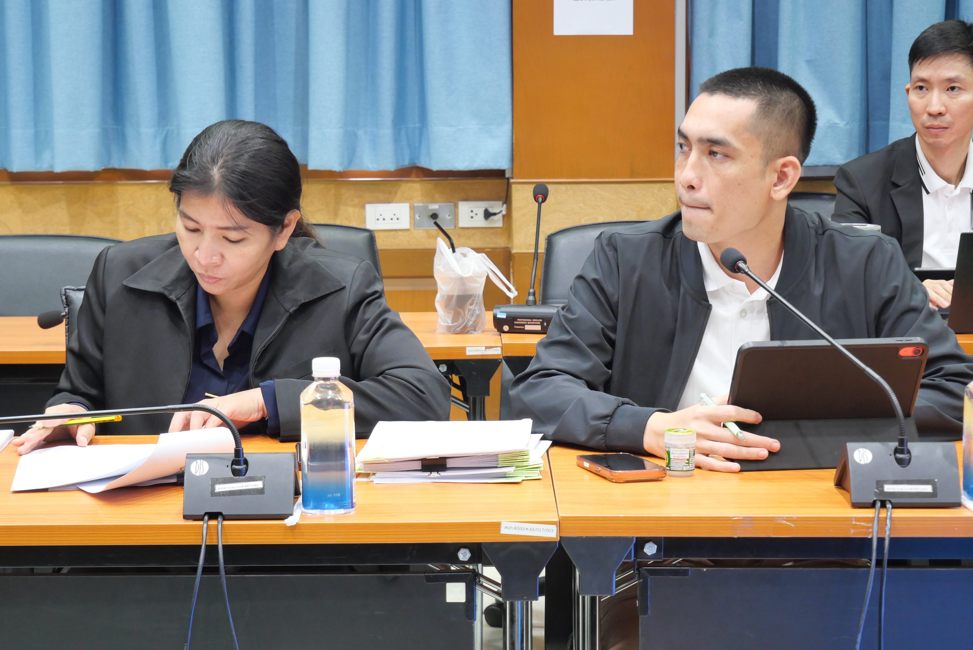 title - ส.ป.ก. ประชุมเข้ม การจัดทำโครงการแก้ไขปัญหาผลกระทบจากสถานการณ์วิกฤตด้านพลังงาน